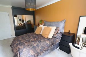 Photo 14- click for photo gallery